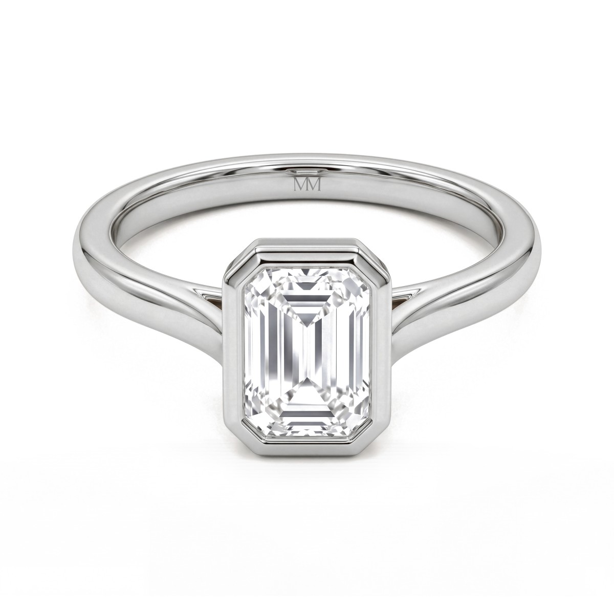 Esme - Bague solitaire en moissanite taille émeraude à serti clos