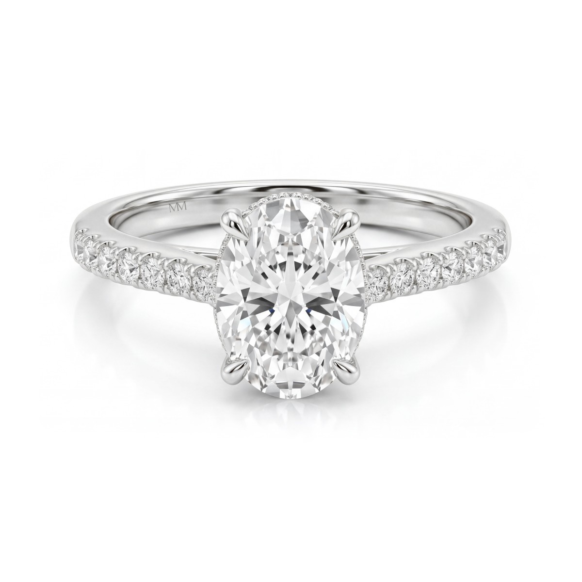 Arcadia - Bague en moissanite ovale à halo caché et épaulements pavés