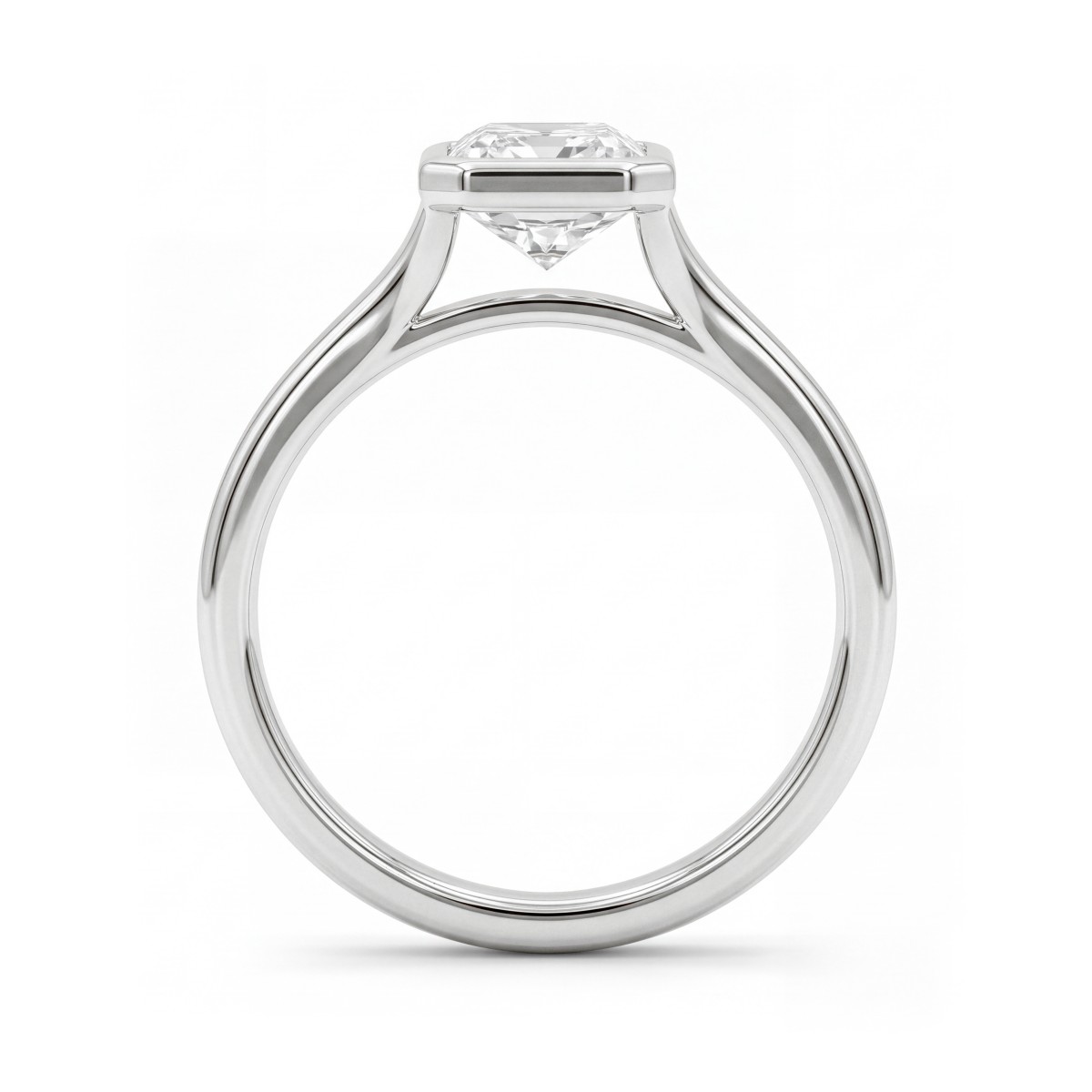 Linnea - Bague solitaire en moissanite taille radiant avec serti clos et corps de bague dédoublé