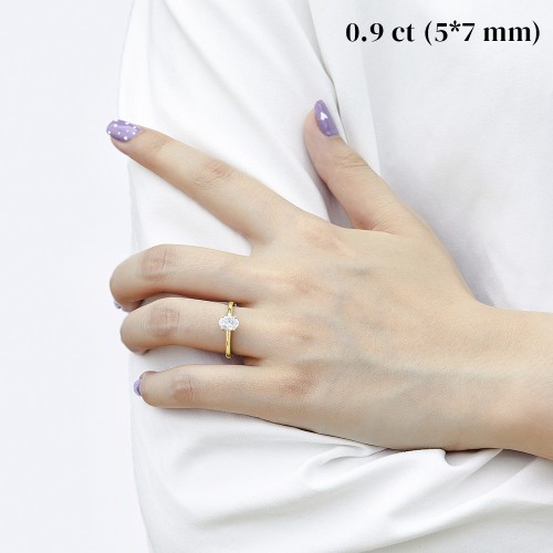 Eloise - Bague solitaire en moissanite ovale