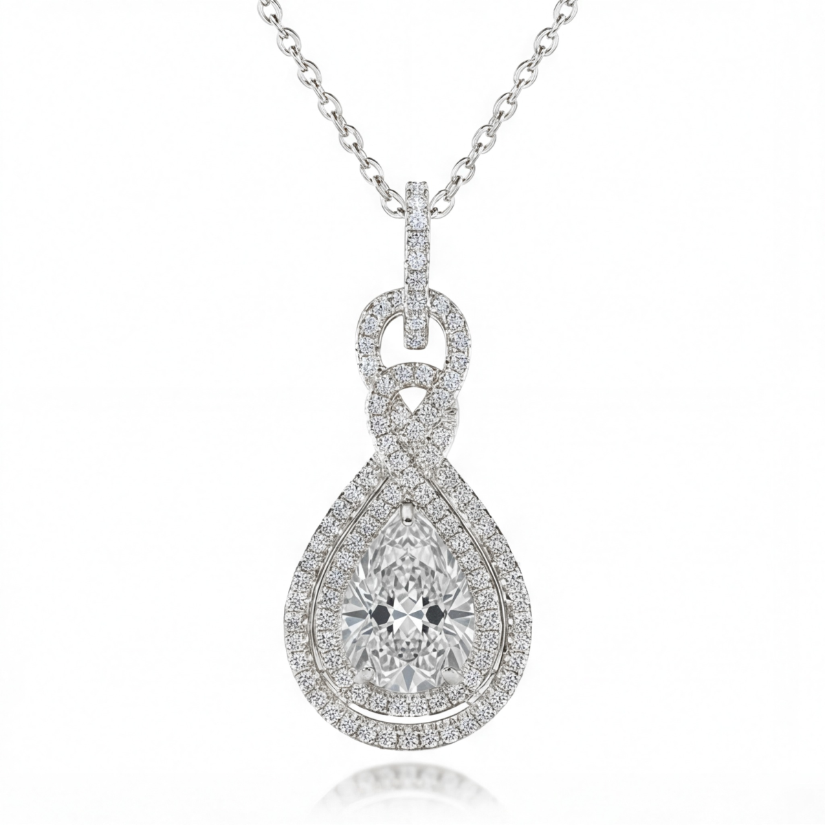 Pearla - Pendentif en moissanite taille poire à double halo