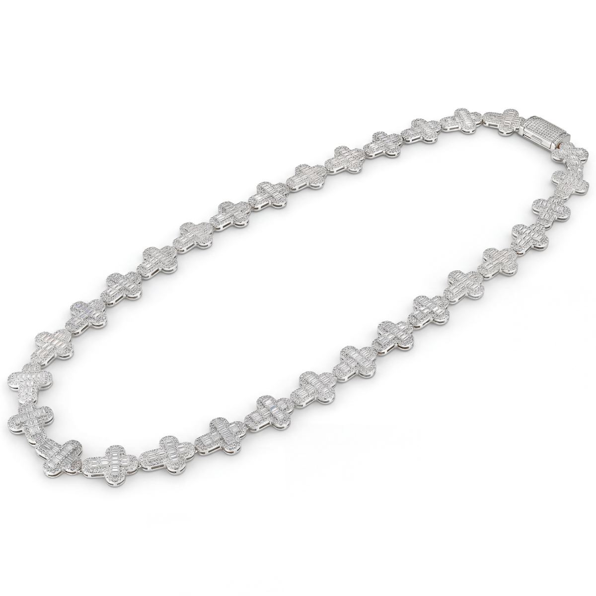 Virtuoso - Chaîne à pendentif croix en moissanite taille émeraude avec serti pavé et fermoir remarquable