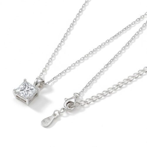 Regent - Pendentif solitaire en moissanite de taille princesse