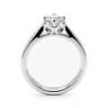 Celeste - Bague de fiançailles en moissanite avec des pierres latérales serties en pavé