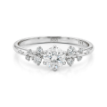 Aurora - Bague en moissanite avec pierres latérales minimalistes