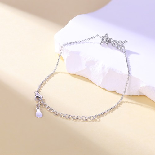 Stellaris - Bracelet réglable avec charm étoile en moissanite et serti pavé