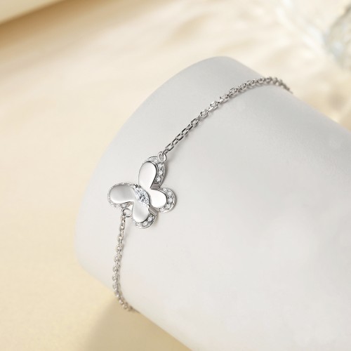 Bloomique - Bracelet à charm en moissanite avec motif floral et détails scintillants